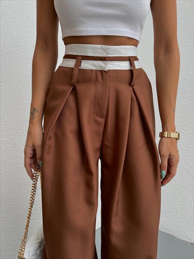 Women's Elastic Waist Pleated Detail Wide Trousers Brown